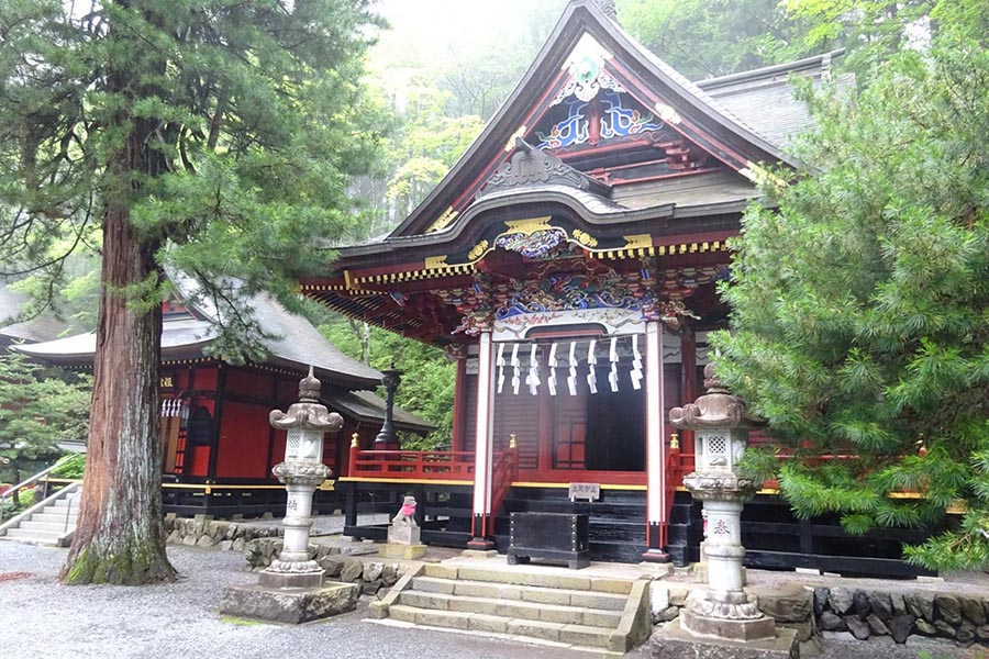 三峯神社